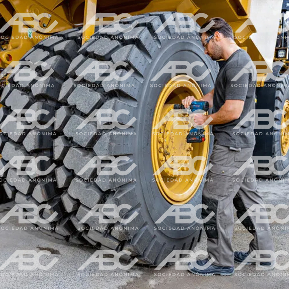 ATORNILLADOR DE IMPACTO A BATERÍA MÁXIMA POTENCIA DE 3/4" CON ELEVADO PAR DE GIRO Y TECNOLOGÍA BOSCH 06019M10E0