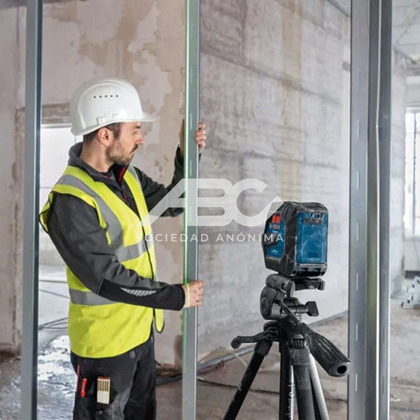 EL GLL 20-22 G PROFESSIONAL ES UN NIVEL LÁSER ROBUSTO E INTUITIVO CREADO PARA UNA AMPLIA BOSCH 0601065600