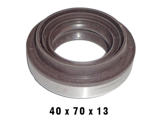 RETENES DIFERENCIAL Y CAJA LIVIANOS MERCEDES BENZ SPRINTER PINON CONICO DIFERENCIAL - EXTERIOR 2S 40.00X70.00X13.00 MM_