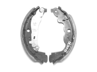 ZAPATAS DE FRENOS AUTOS RENAULT LOGAN 15/../SANDERO II 13/../DUSTER/OROCH/CAPTUR/KANGOO 12/.. TRASERO STANDARD 228X42X4.5MM_