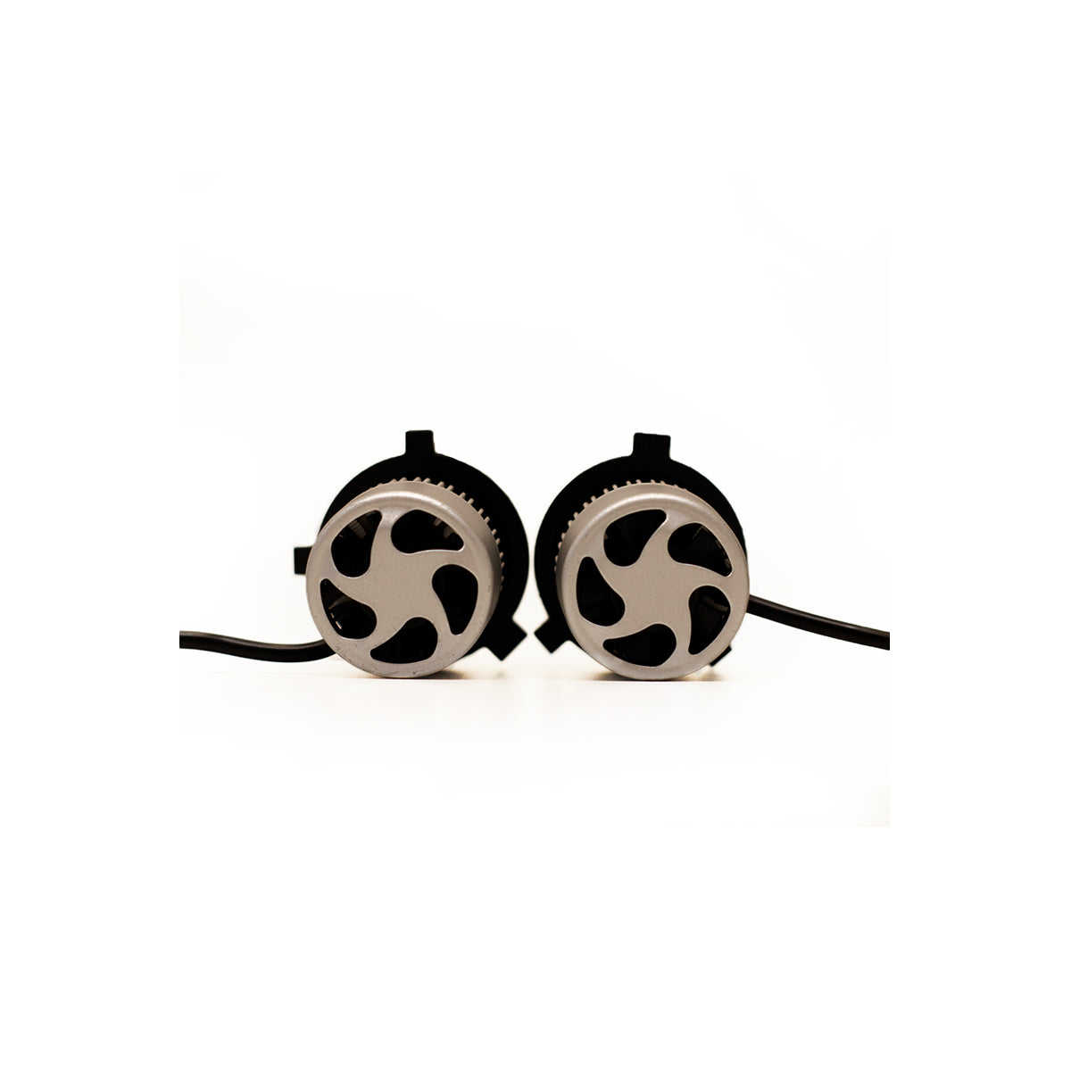 KIT DE LED H4 6TA GENERACION 22000 LUMENS POR LAMPARA USO ESPECIAL 24V CON COOLER-CONSULTAR DISPONIBILIDAD